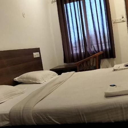Hotel Mandu Sarai Mandu Zewnętrze zdjęcie
